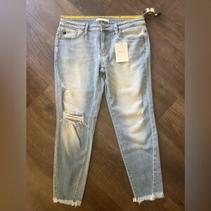 KanCan distressed jeans Size 31 NWT